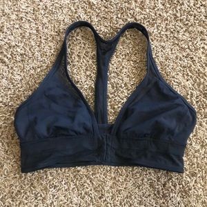 Lululemon sports bra size 8 black front close